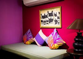 Zantiis Ndol Villas
