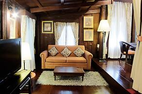 Zantiis Ndol Villas