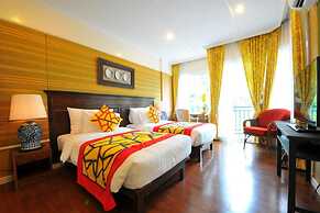 Zantiis Ndol Villas