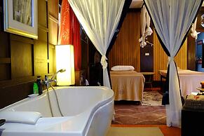 Zantiis Ndol Villas