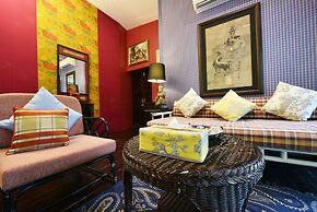 Zantiis Ndol Villas