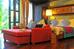 Zantiis Ndol Villas