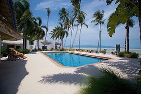 Lime & Soda Beachfront Resort