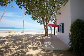 Lime & Soda Beachfront Resort