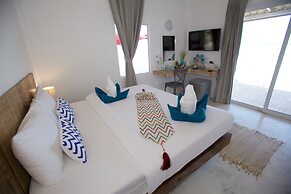 Lime & Soda Beachfront Resort