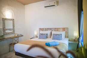 Lime & Soda Beachfront Resort