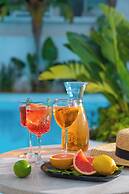 Yacht Classic Hotel - Boutique Class