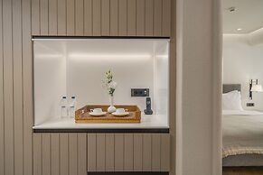 Yacht Classic Hotel - Boutique Class