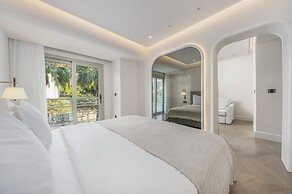 Yacht Classic Hotel - Boutique Class