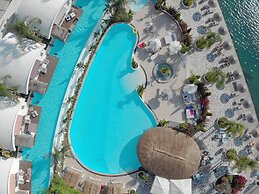 Yacht Classic Hotel - Boutique Class