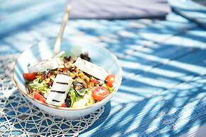 Yacht Classic Hotel - Boutique Class