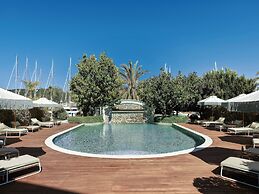 Yacht Classic Hotel - Boutique Class