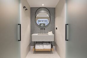 Yacht Classic Hotel - Boutique Class