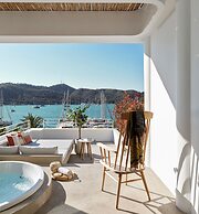 Yacht Classic Hotel - Boutique Class