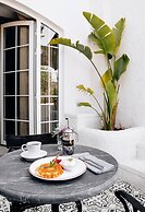 Yacht Classic Hotel - Boutique Class