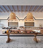 Yacht Classic Hotel - Boutique Class