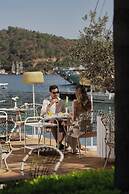 Yacht Classic Hotel - Boutique Class