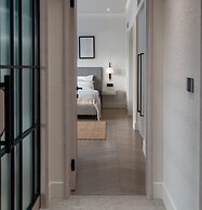 Yacht Classic Hotel - Boutique Class