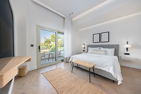 Yacht Classic Hotel - Boutique Class