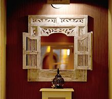 Yacht Classic Hotel - Boutique Class