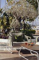 Yacht Classic Hotel - Boutique Class