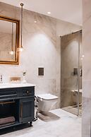 Yacht Classic Hotel - Boutique Class