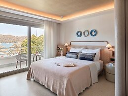 Yacht Classic Hotel - Boutique Class