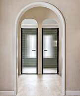 Yacht Classic Hotel - Boutique Class