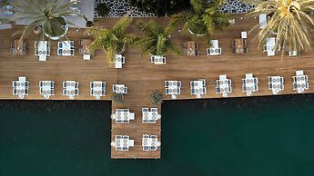 Yacht Classic Hotel - Boutique Class