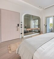 Yacht Classic Hotel - Boutique Class