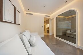 Yacht Classic Hotel - Boutique Class