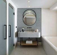 Yacht Classic Hotel - Boutique Class