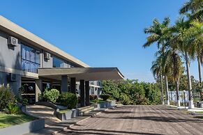 Canzi Cataratas Hotel