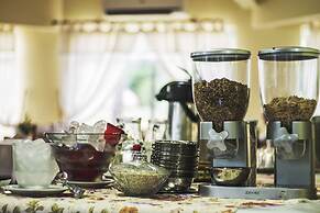 Canzi Cataratas Hotel