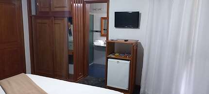 Canzi Cataratas Hotel