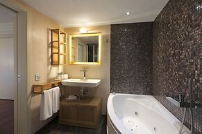 Deris Bosphorus Lodge