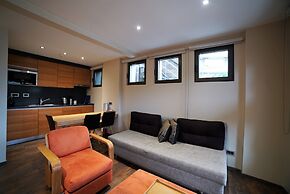 Deris Bosphorus Lodge