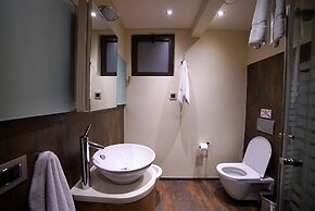 Deris Bosphorus Lodge