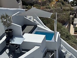 Theodora Suites - Adults Only