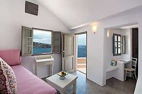 Theodora Suites - Adults Only