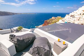 Theodora Suites - Adults Only