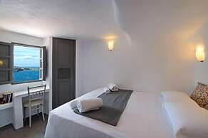 Theodora Suites - Adults Only