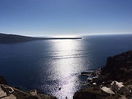 Theodora Suites - Adults Only