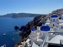 Theodora Suites - Adults Only