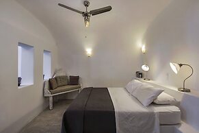 Theodora Suites - Adults Only