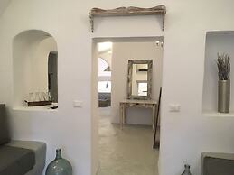 Theodora Suites - Adults Only