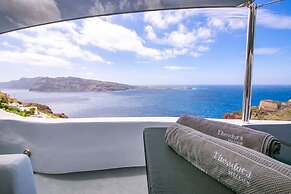 Theodora Suites - Adults Only