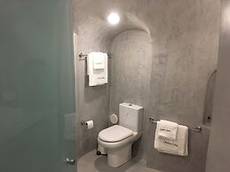 Theodora Suites - Adults Only