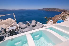 Theodora Suites - Adults Only