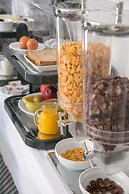 Theodora Suites - Adults Only